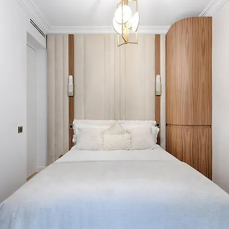 Maison En Près De Champs De Mars 4bd - The Eiffel Tower Appartamento Parigi