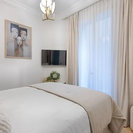 Maison En Près De Champs De Mars 4bd - The Eiffel Tower Appartamento